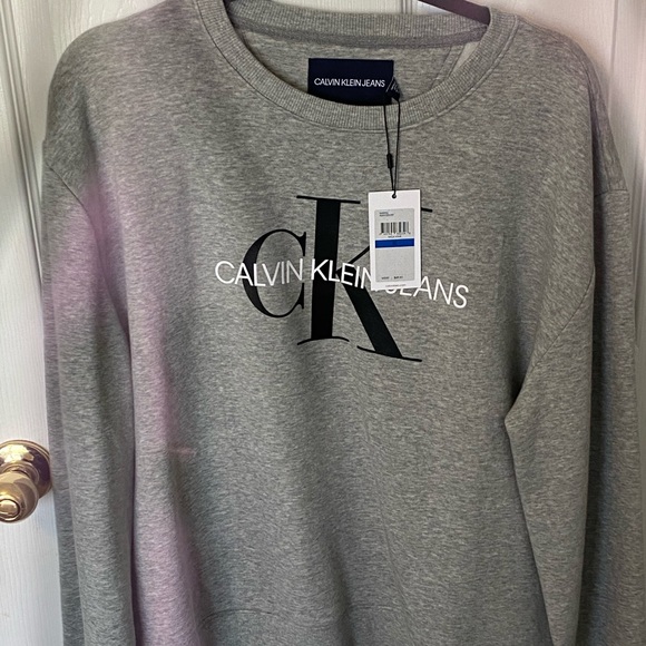 Calvin Klein Crew Neck - Picture 1 of 2
